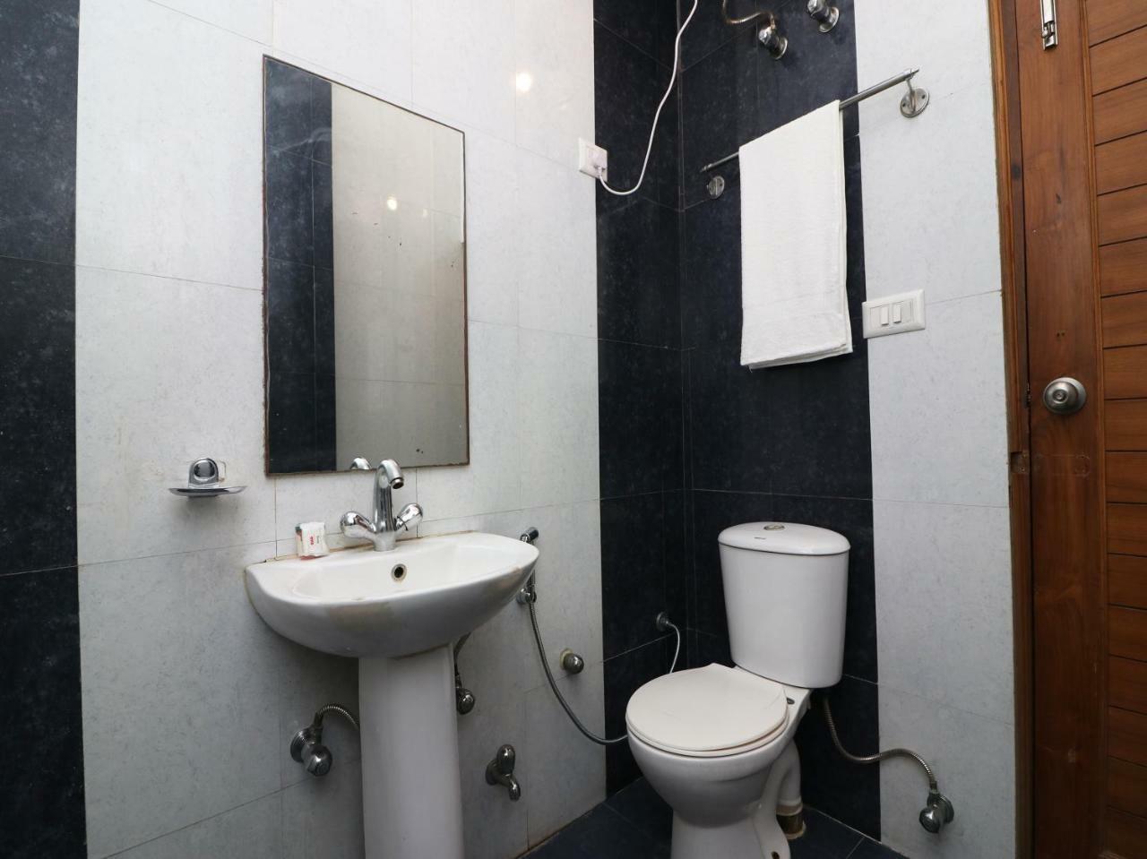 Nest Residency Faridabad Zewnętrze zdjęcie